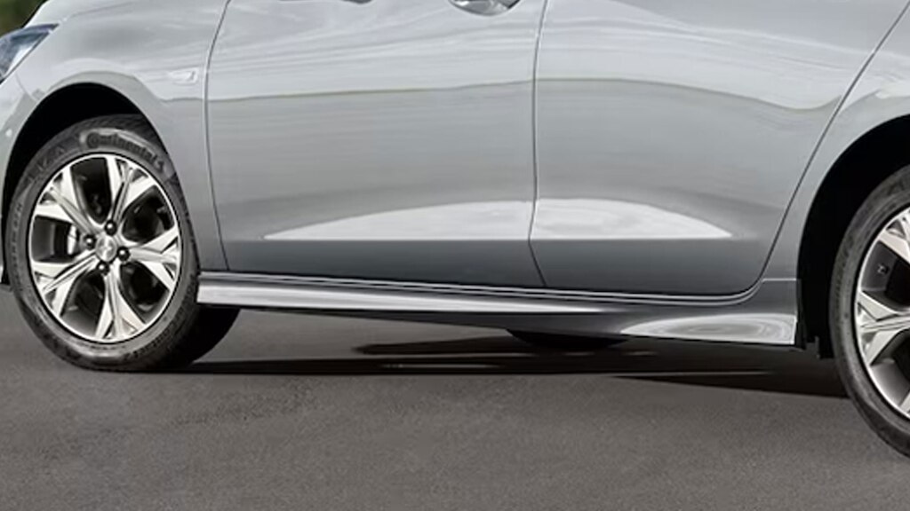 Faldones laterales izquierdo, accesorios exteriores para Chevrolet Onix 2024, sedán deportivo